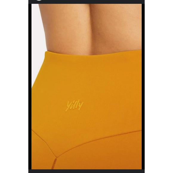 Yitty Ultralift Booty Sculpt Short Size XL SO2458599 Manuka Active Biker Weights - Picture 2 of 16